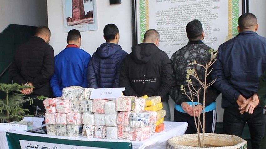 27 ضربات استباقية تُسقط شبكات تهريب المخدرات