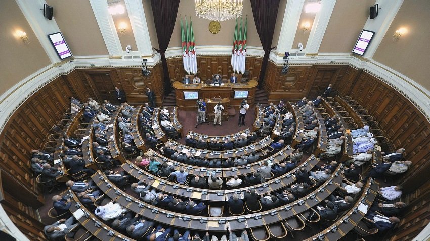 بيان مجلس الأمة الجزائري