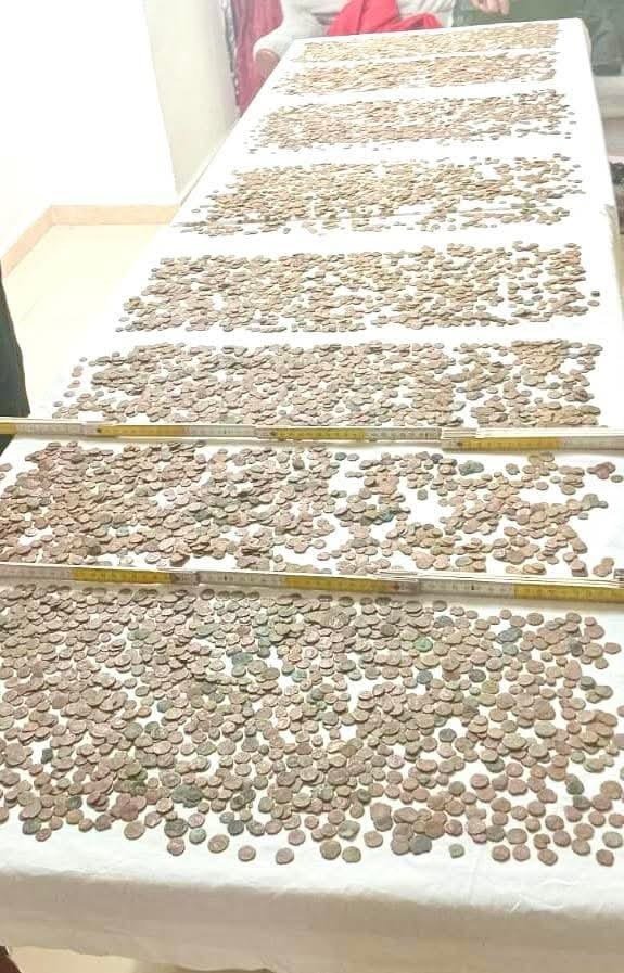 aaa-7 اكتشاف أثري روماني بعين الدفلى يكشف كنزًا تاريخيًا نادرًا