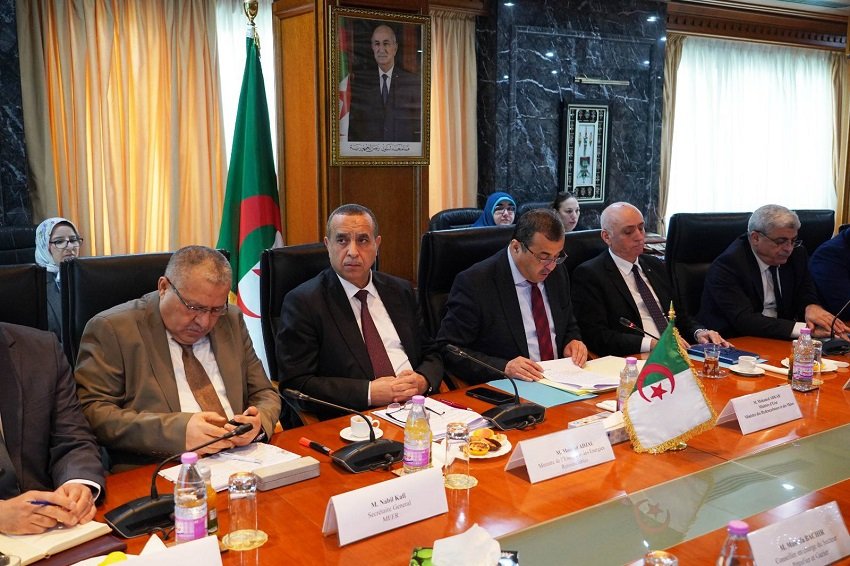bbbbbbb تعاون جزائري موريتاني لتوسيع مجالات الشراكة في الطاقة والمحروقات