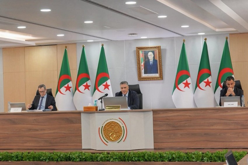 وزير السكن والعمران والمدينة