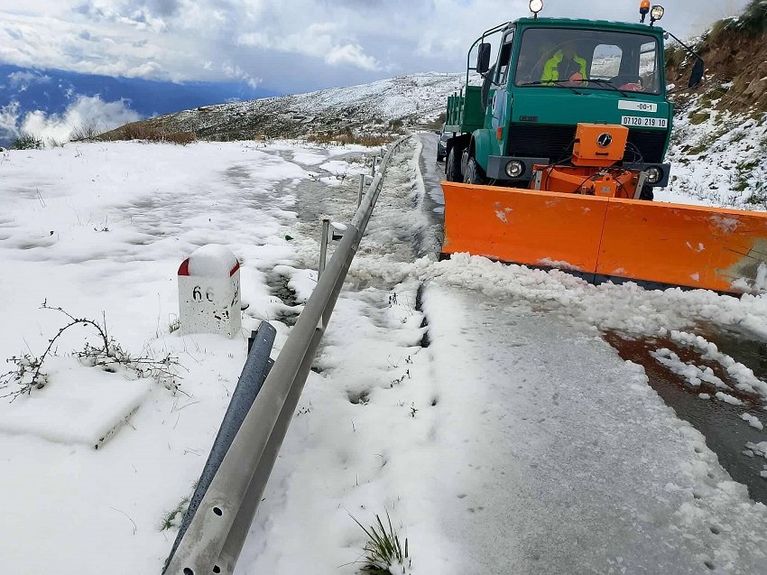 إزالة الثلوج في الجزائر