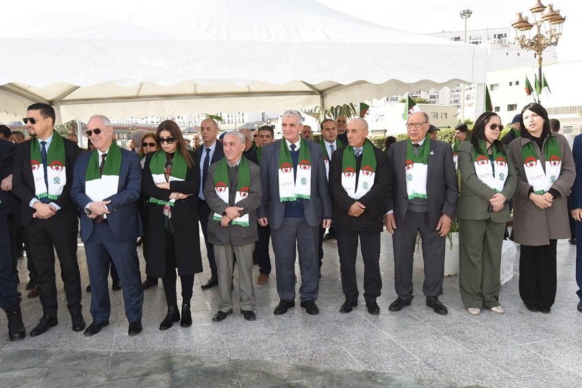 16-3 الجزائر تحيي عيد النصر برسائل وفاء وتجديد للعهد الوطني