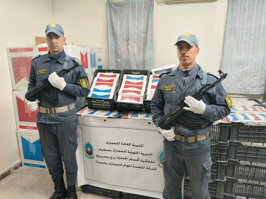 الجمارك الجزائرية