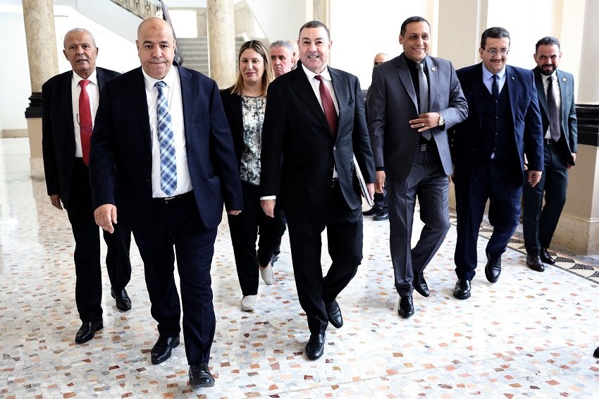 القانون العضوي للأحزاب السياسية