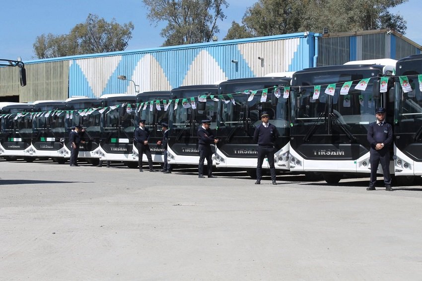 32-2 الجزائر تدعم النقل الحضري بـ100 حافلة جديدة وحافلتين كهربائيتين