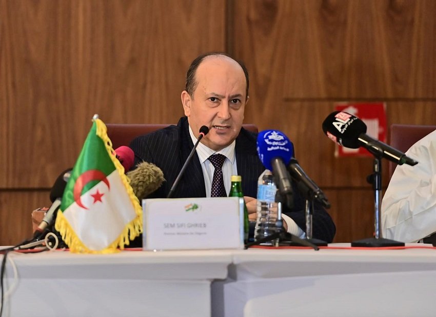 7-6 منتدى نيامي يفتح آفاق الشراكة الجزائرية النيجرية