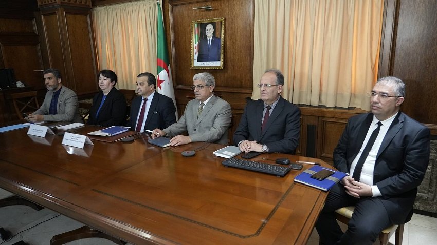 الجزائر وكوت ديفوار