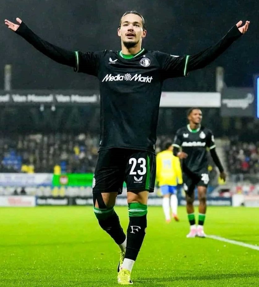 bb-2 أنيس الحاج موسى … نجم جزائري يشعل سوق الانتقالات في أوروبا