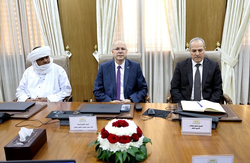 bbb-5 الذكاء الاصطناعي يدخل البرلمان الجزائري.. بوغالي يشرف على عرض تطبيق لتحويل الفيديو إلى نص