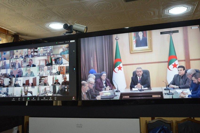 الامتحانات