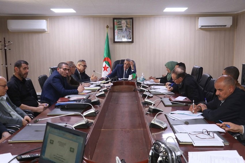 cc-10 تسريع تطهير العقار الفلاحي في الجزائر عبر الولايات