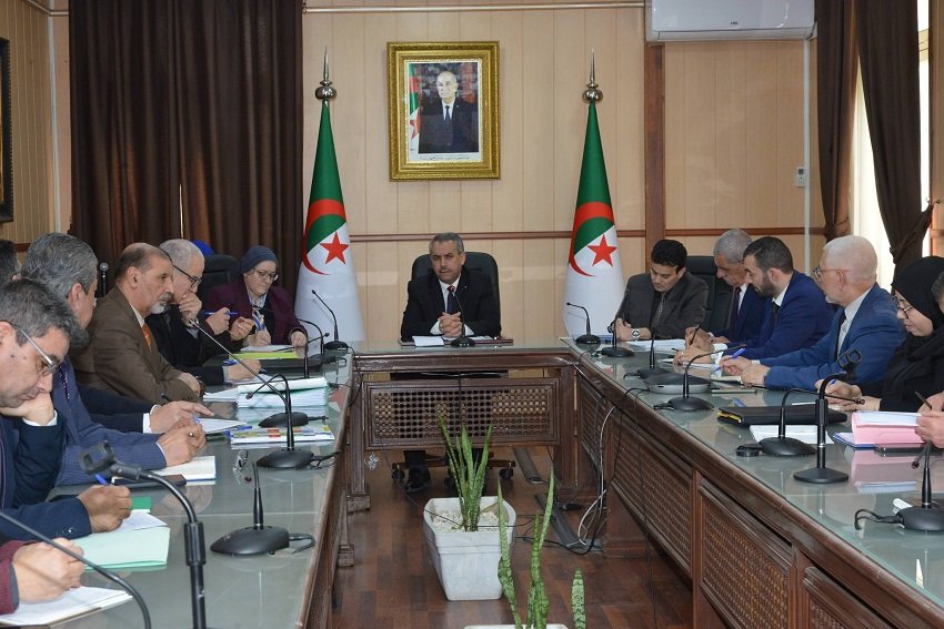 cc-9 التربية الوطنية: استعدادات مكثفة للامتحانات وتوظيف الأساتذة