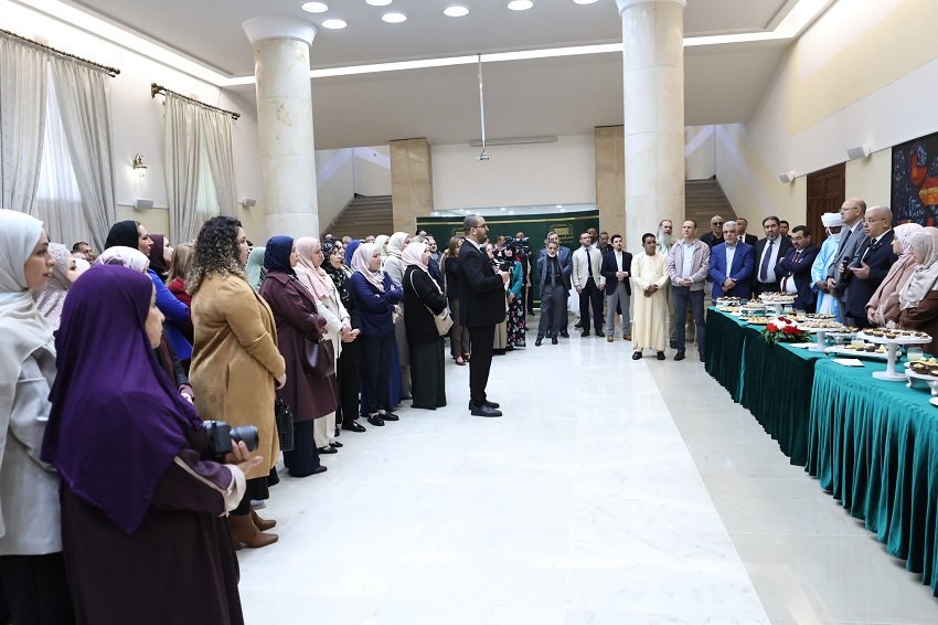 d-8 لقاء تهنئة بمناسبة عيد الفطر داخل المجلس الشعبي الوطني