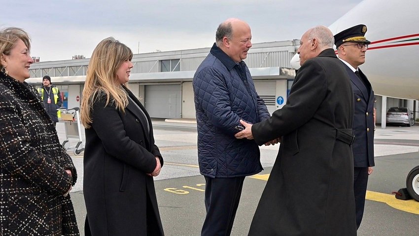 العلاقات الجزائرية الكرواتية