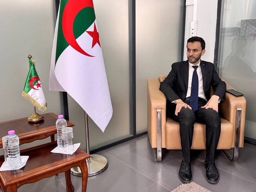 f-4 شراكة لتعزيز الملكية الفكرية ودعم الابتكار