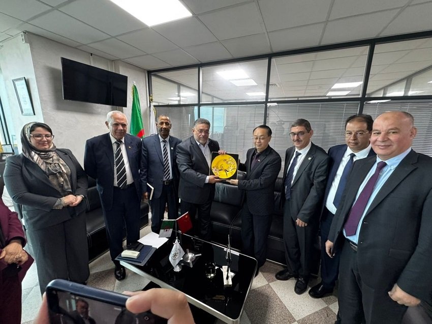 الشراكة الجزائرية الصينية