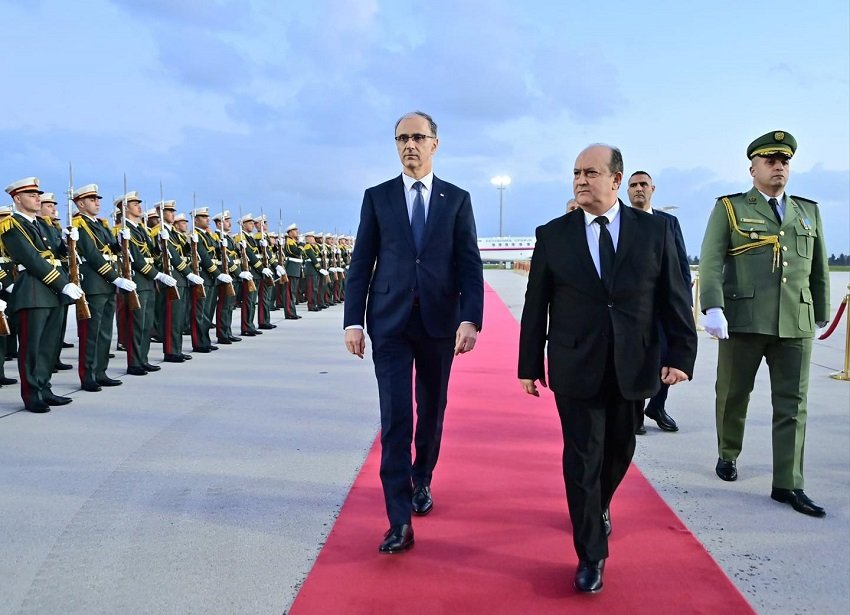 العلاقات الجزائرية الصربية