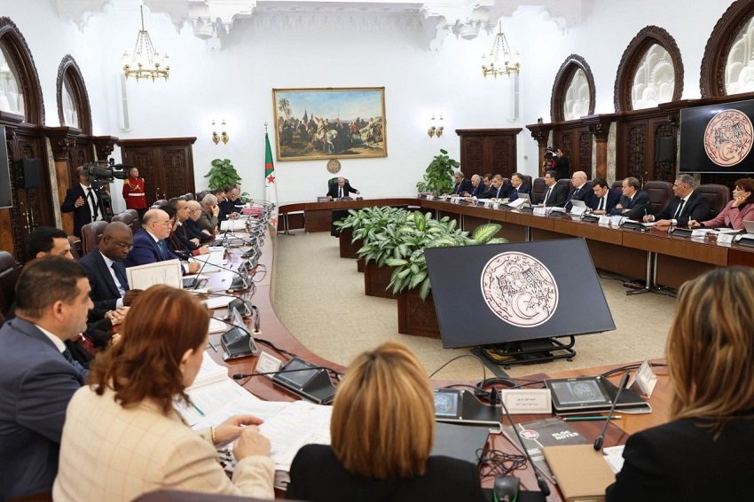 اليوم-مجلس-الوزراء الرئيس عبد المجيد تبون يعلن إجراءات جديدة خلال اجتماع مجلس الوزراء