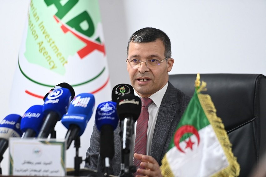 استثمارات شعبة البلاستيك والبوليمرات في الجزائر