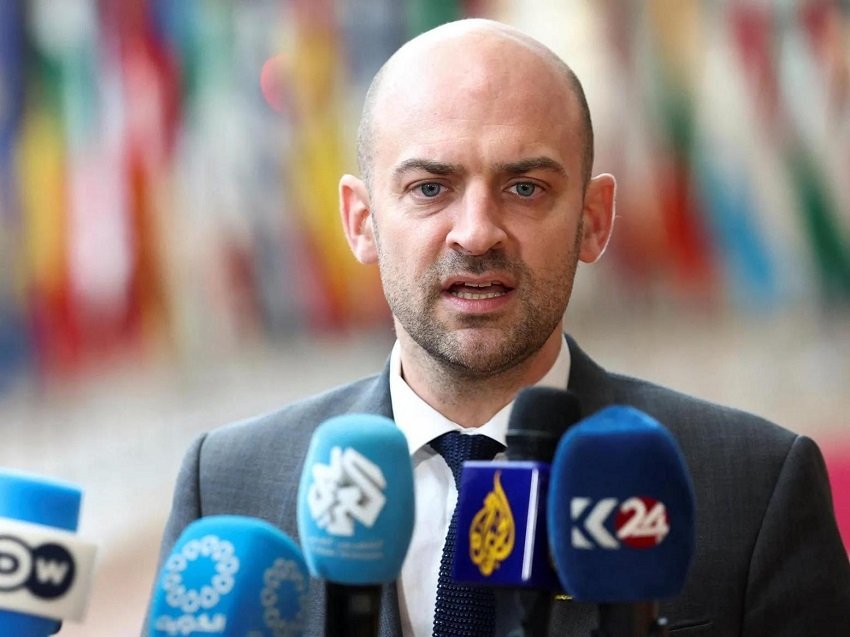 عودة باريس إلى بانغي