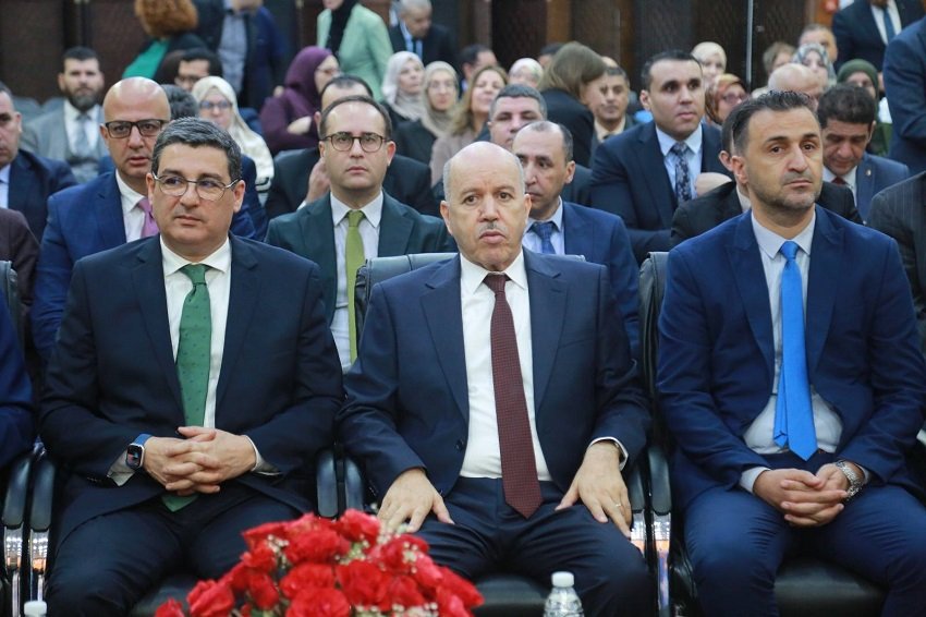 10-17 الجزائر تضع الصحة النفسية للعامل في صدارة الأولويات