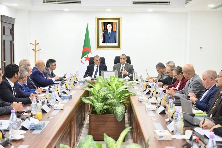 السكك الحديدية الجزائر