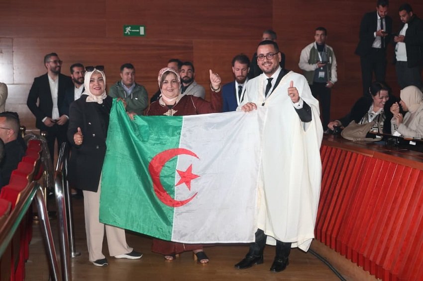 15 DZ Young Leaders.. الجزائر تطلق أكبر برنامج وطني لصناعة القادة الشباب في 2026