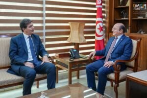 السياحة تونس إسبانيا