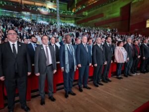 برنامج DZ Young Leaders