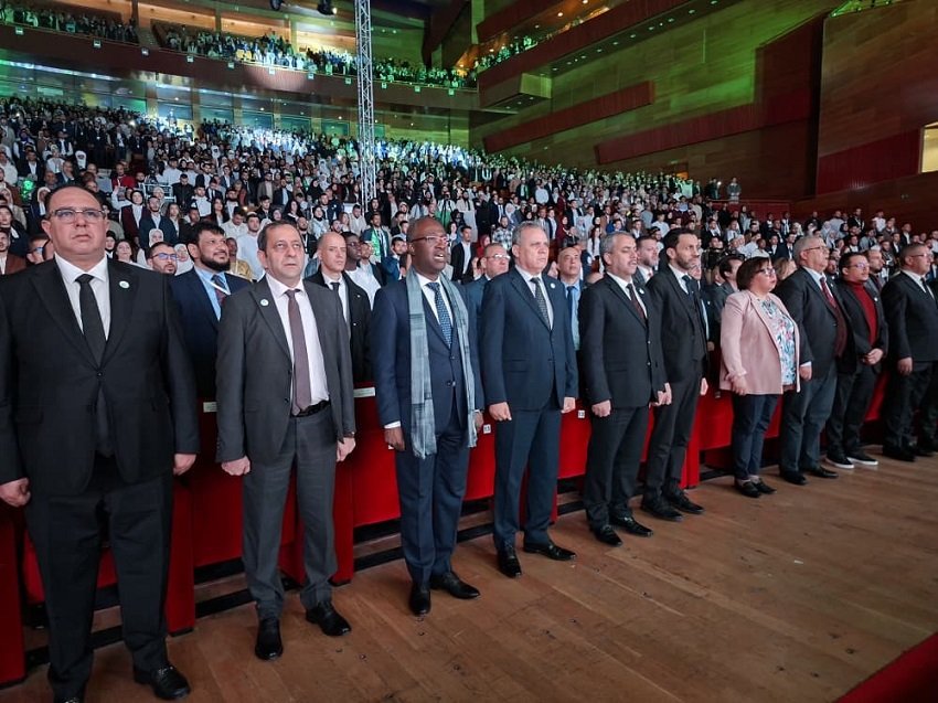 برنامج DZ Young Leaders