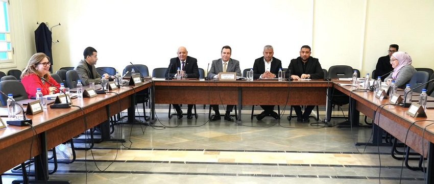 34 البرلمان الجزائري يرفض تمديد آجال الفوترة الإلكترونية ويعتمد التدرج في التطبيق