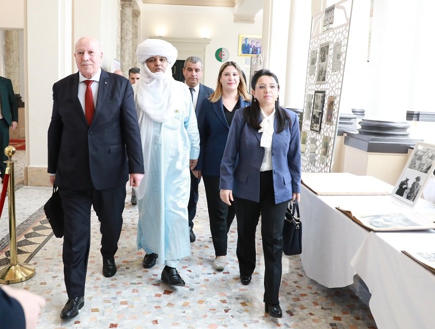 4-12 أسئلة برلمانية تكشف تحديات الصناعة والأسواق