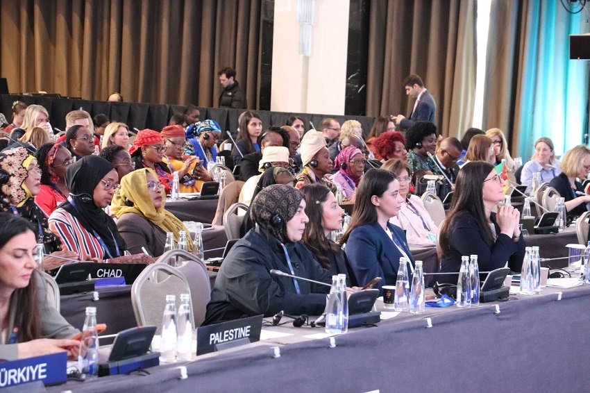 المرأة والسلام