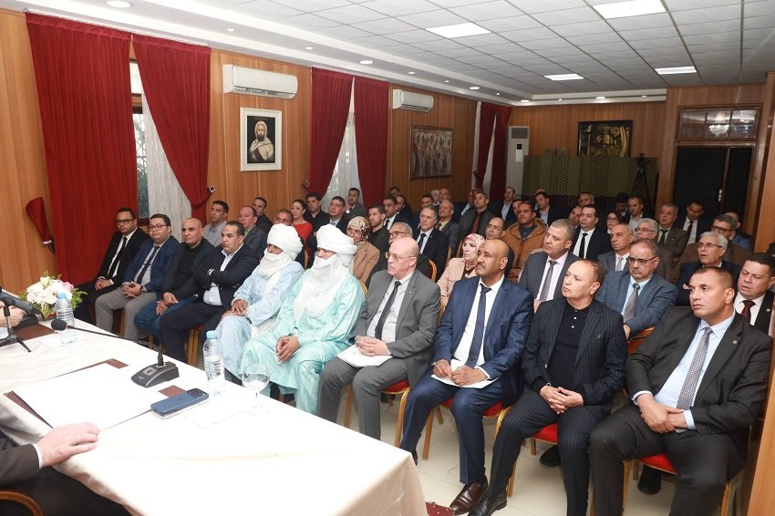 aa-3 جبهة التحرير تعزز التنسيق البرلماني استعدادًا للاستحقاقات القادمة