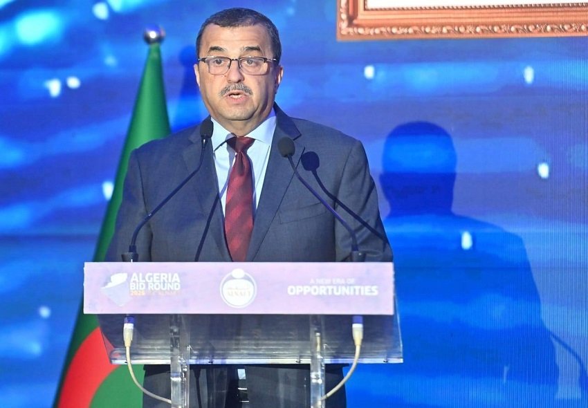 d-5 الجزائر تطلق جولة استثمار طاقوي عالمية جديدة