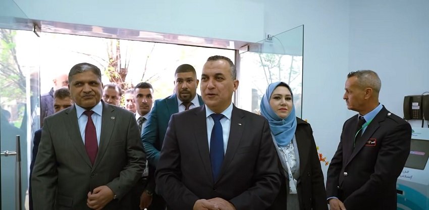 ffff-2 من سعيدة.. زروقي يطلق رفع سرعة الإنترنت مجانًا ويُسرّع تعميم الألياف البصرية