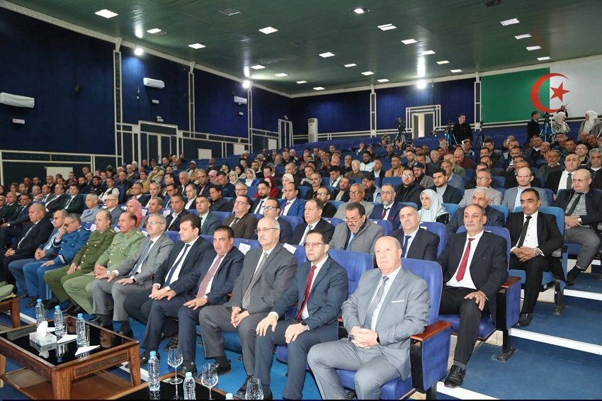 gg وزير الفلاحة يقود خطة لتسريع المكننة الفلاحية بسيدي بلعباس