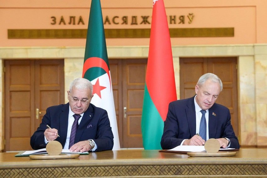 7-15 الجزائر وبيلاروس تعززان التعاون البرلماني من مينسك
