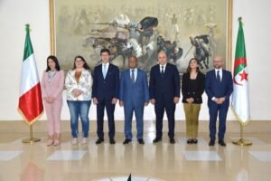العلاقات الجزائرية الإيطالية