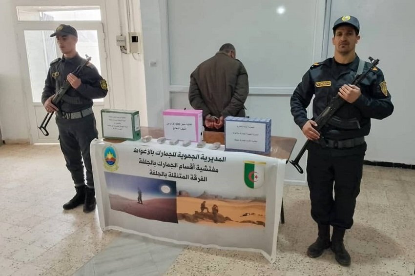 12-7 إحباط تهريب المخدرات في الجلفة والأغواط وحجز آلاف الأقراص المهلوسة