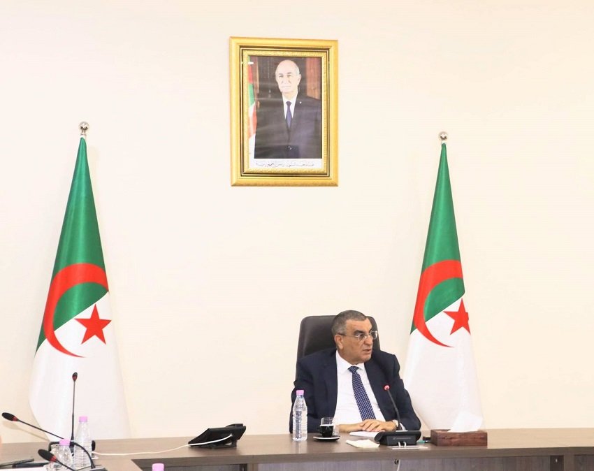 3-11 تسريع إنجاز سكك غارا جبيلات