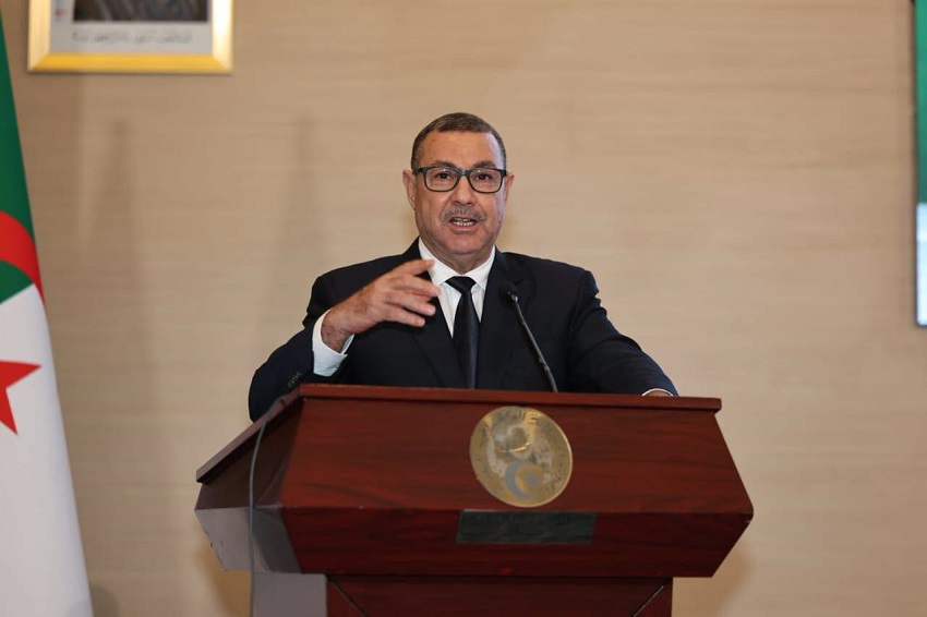 تجديد جواز السفر