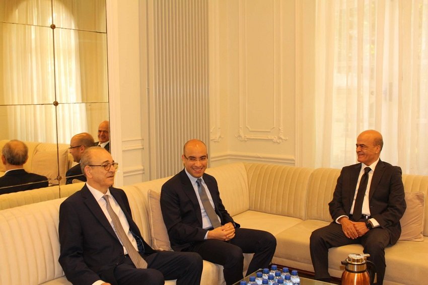 الجالية الوطنية بالخارج