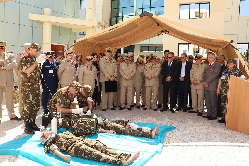 ff الصحة العسكرية الجزائرية تطور التكوين الشبه الطبي لمواجهة الأزمات