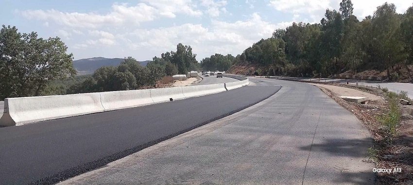 تطوير شبكة الطرق