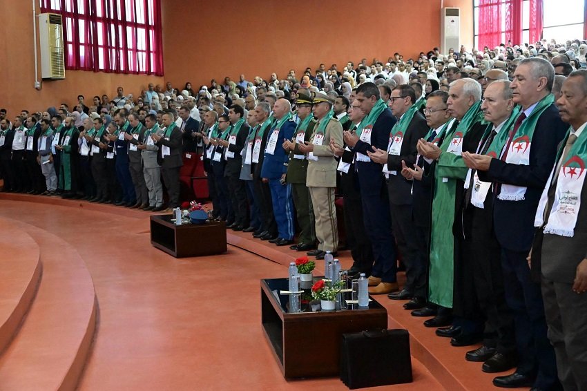 الجامعة الجزائرية