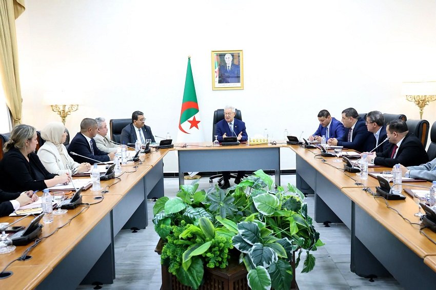 التعاون البرلماني الجزائري الصيني