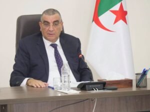 تمويل خط السكة الحديدية
