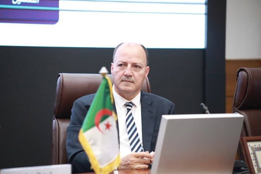 وزير العمل الجزائري